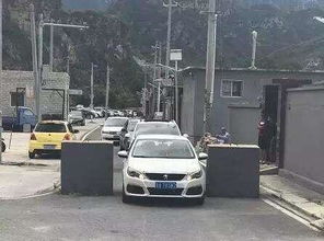 汽车马路限宽多少